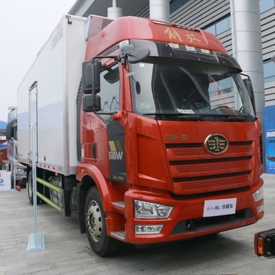 کامیون کمپرسی یخچال دار FAW Jiefang J6L 240 اسب بخار 4X2 6.8 متر