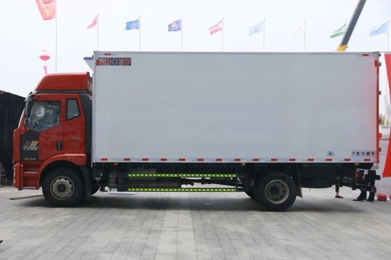 کامیون کمپرسی یخچال دار FAW Jiefang J6L 240 اسب بخار 4X2 6.8 متر