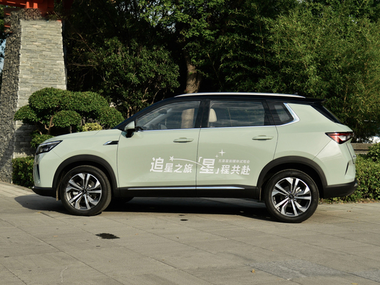 خودروهای شاسی بلند کامپکت بنزینی SAIC-GM-Wuling با CVT 1.5T 108kw