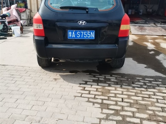 2009 هیوندای توسان 2.0 لیتری ماشین کارکرده اتوماتیک دو چرخ متحرک سانروف 120000 کیلومتر یورو IV