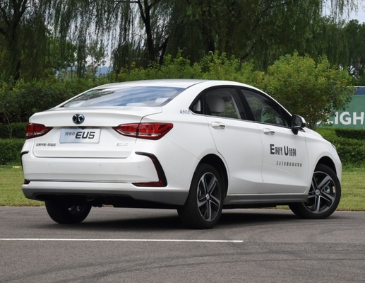 سدان EU5 R500 هوشمند برد بلند Baic ماشین الکتریکی برد 416 کیلومتر
