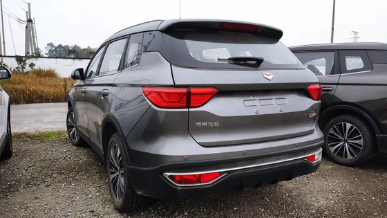 SINOTRUK بنزینی SUV وسیله نقلیه موتوری کارکرده 1.5T+6AT 175km/h