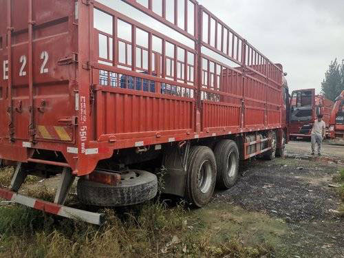 کارکرده 2016 کامینز 350 اسب بخار Foton Cargo Box Trailer Truck 12 Speed