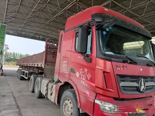 کارکرده تراکتور 500 اسب بخاری Beiben 2017 Head Truck 6X4 V3ET Euro 5